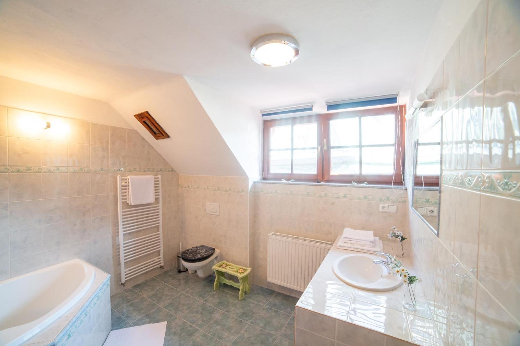 Rezidence Plesivec - Rodinny Apartman S 3 Loznicemi Český Krumlov Exteriér fotografie