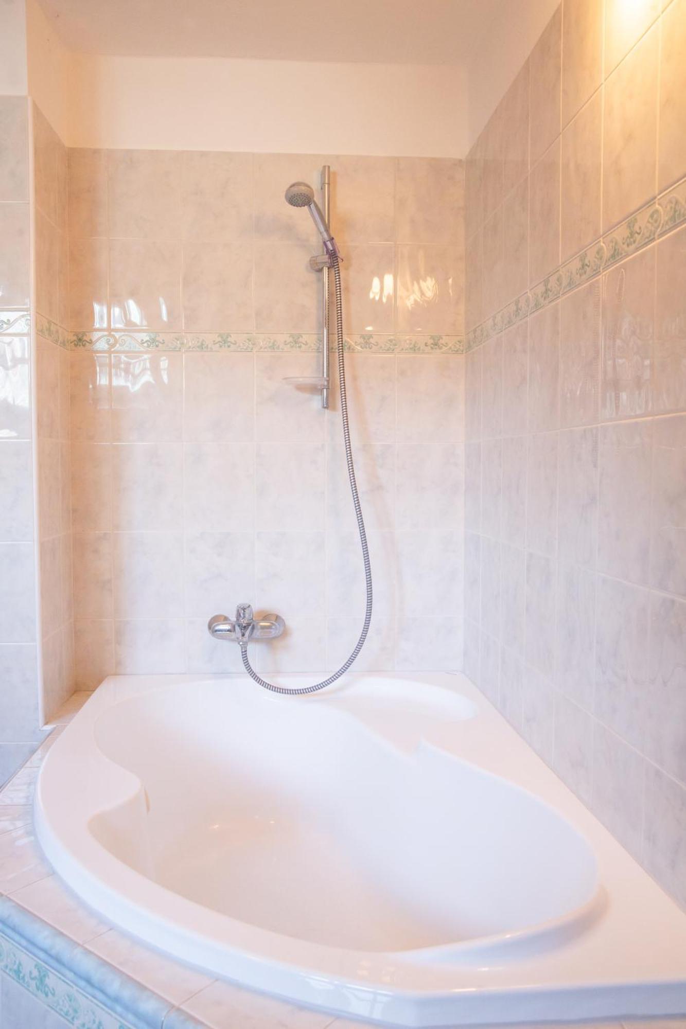 Rezidence Plesivec - Rodinny Apartman S 3 Loznicemi Český Krumlov Exteriér fotografie