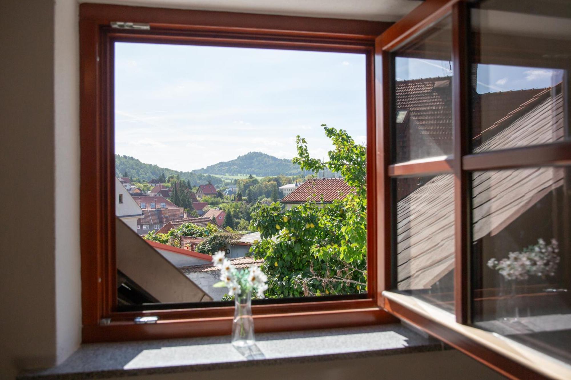 Rezidence Plesivec - Rodinny Apartman S 3 Loznicemi Český Krumlov Exteriér fotografie